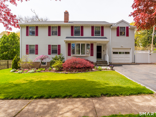 single family home for sale located at 105 Meadow Wood Road, Stratford, CT 06614