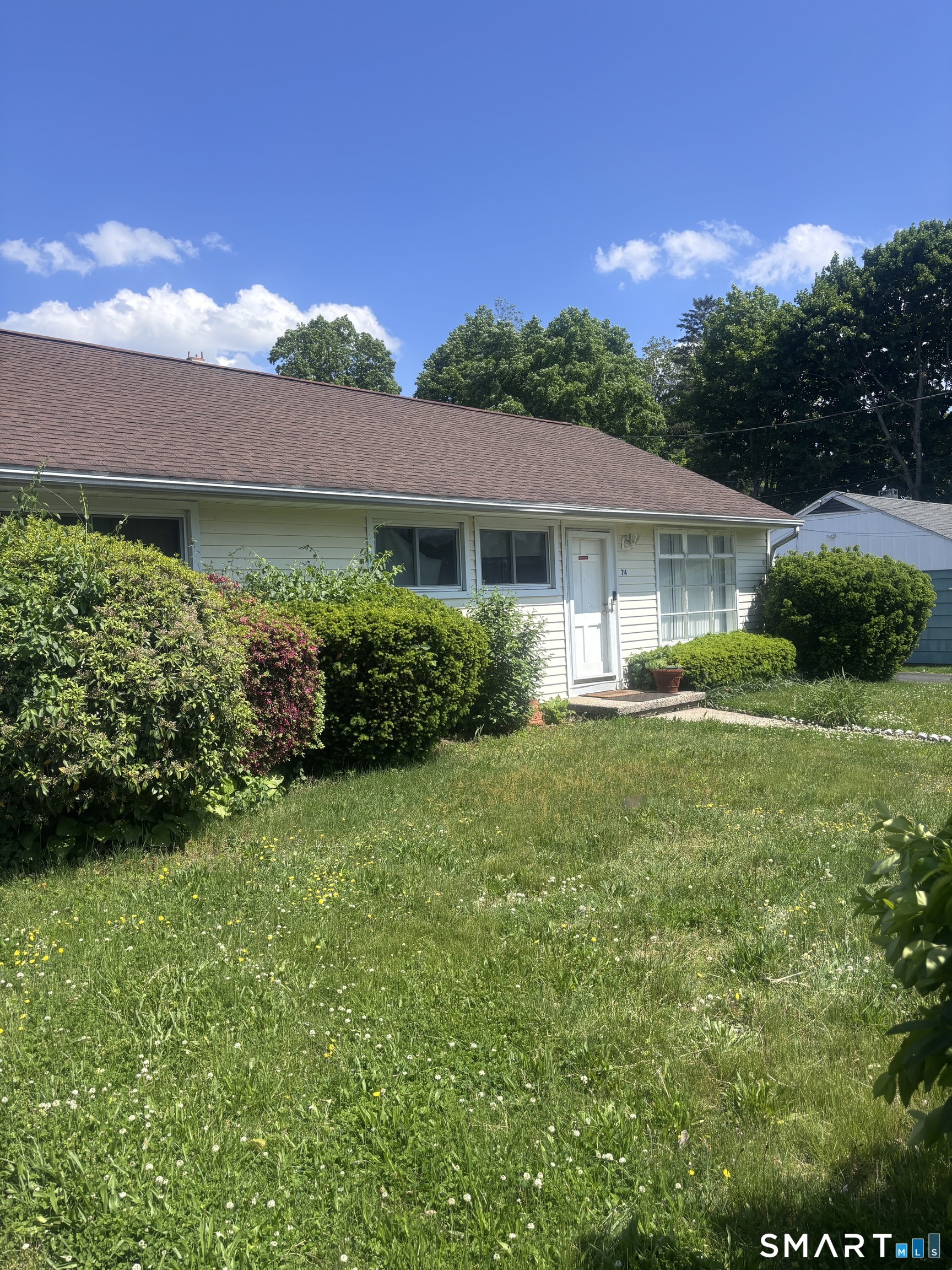 74 Leonard Drive, Bridgeport, CT 06606 | For Sale at $389,900