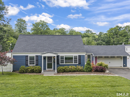  single family home for sale located at 31 Bethpage Drive, Bethel, CT 06801