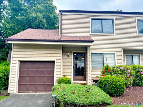  townhouse condo for sale located at 35 Deer Run, 35, Bethel, CT 06801