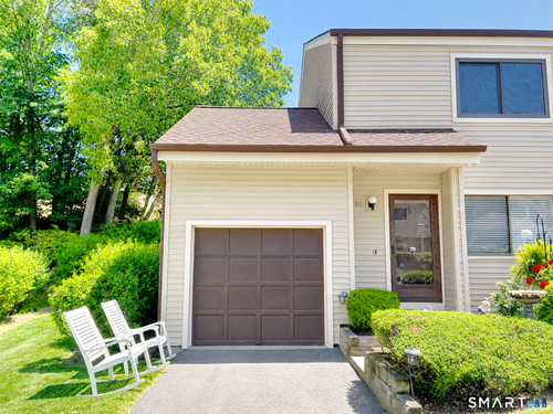  townhouse condo for sale located at 35 Deer Run, 35, Bethel, CT 06801
