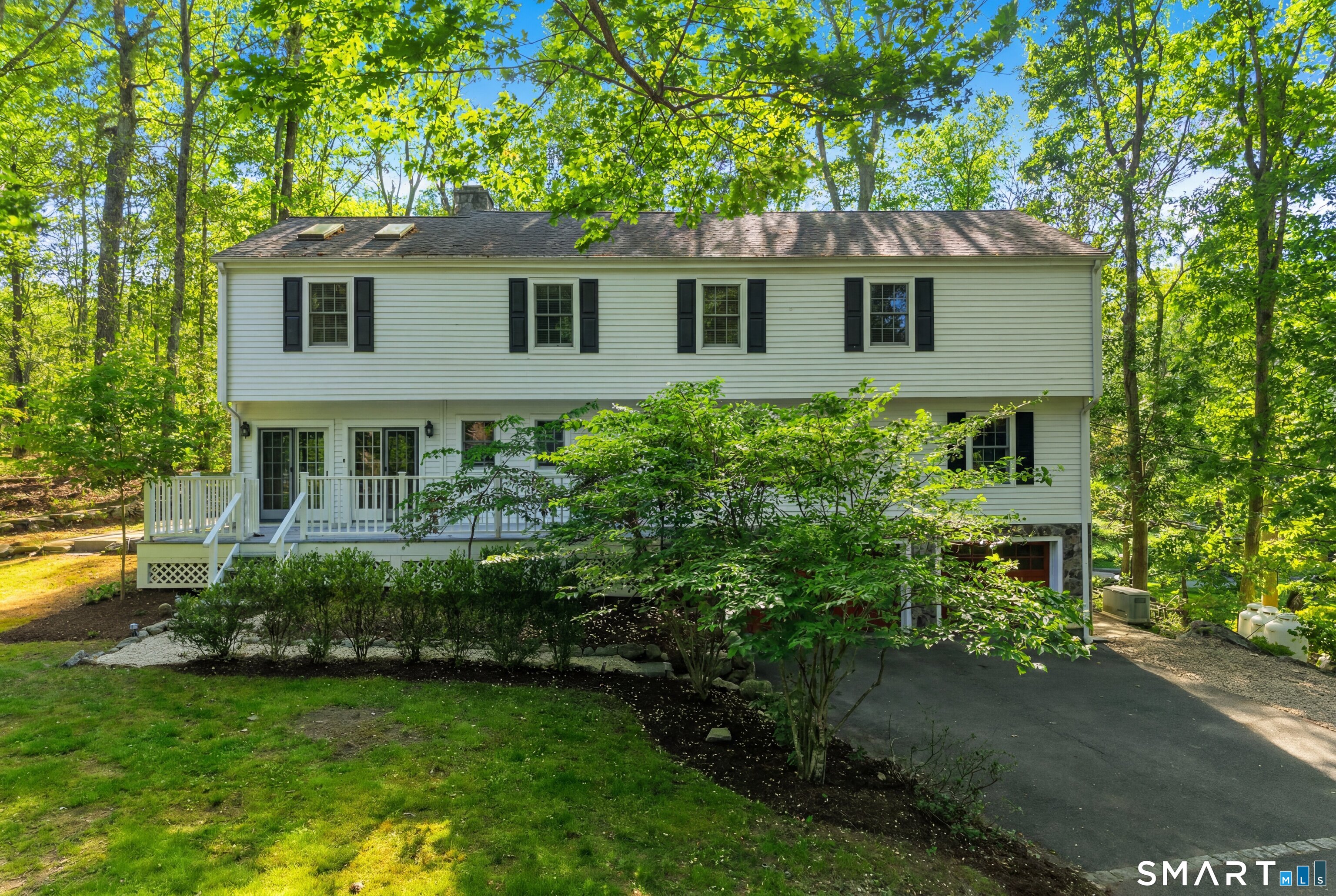 156 West Haviland Lane, Stamford, CT 06903 | For Sale at $1,375,000