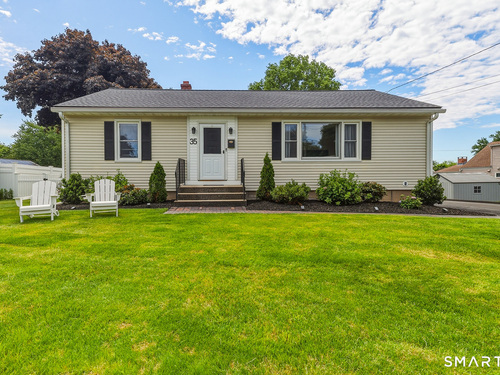  single family home for sale located at 35 Birchwood Square, Stratford, CT 06614