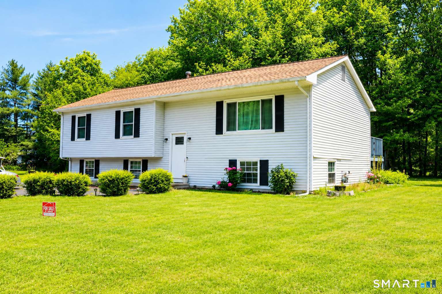 520 Long Hill Avenue, Shelton, CT 06484 | For Sale at $650,000