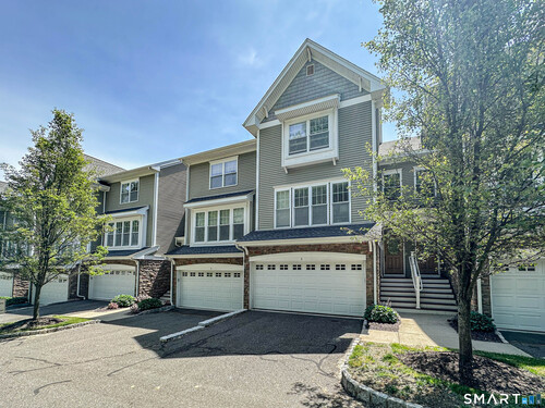  townhouse condo for sale located at 6 Lawrence Avenue, 6, Danbury, CT 06810
