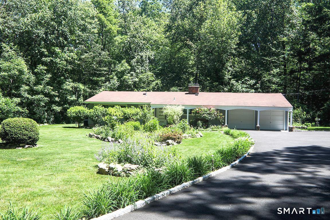 36 Creeping Hemlock Drive, Norwalk, CT 06851 | For Sale at $779,000
