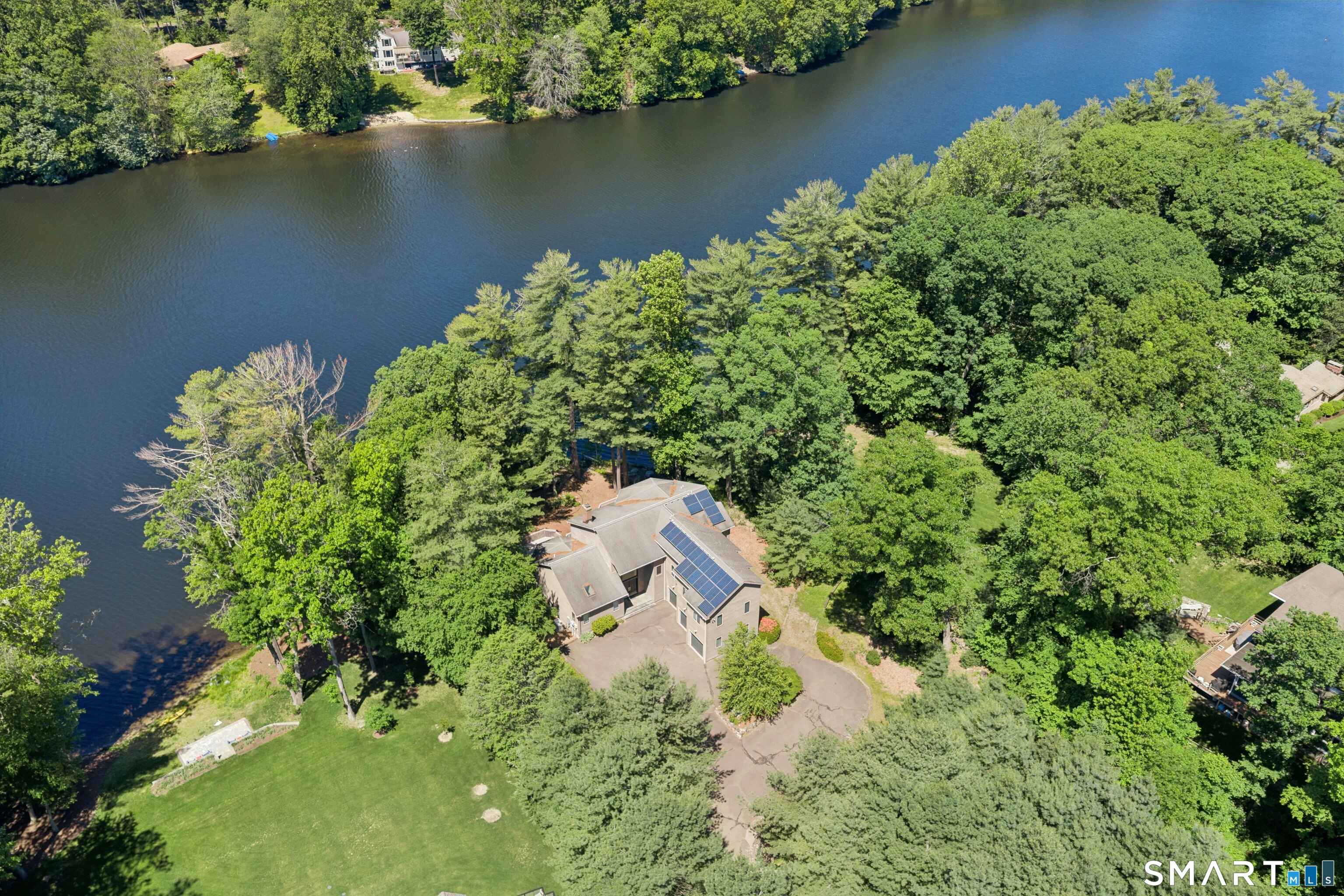 141 Canoe Brook Road, Trumbull, CT 06611 | For Sale at $1,650,000