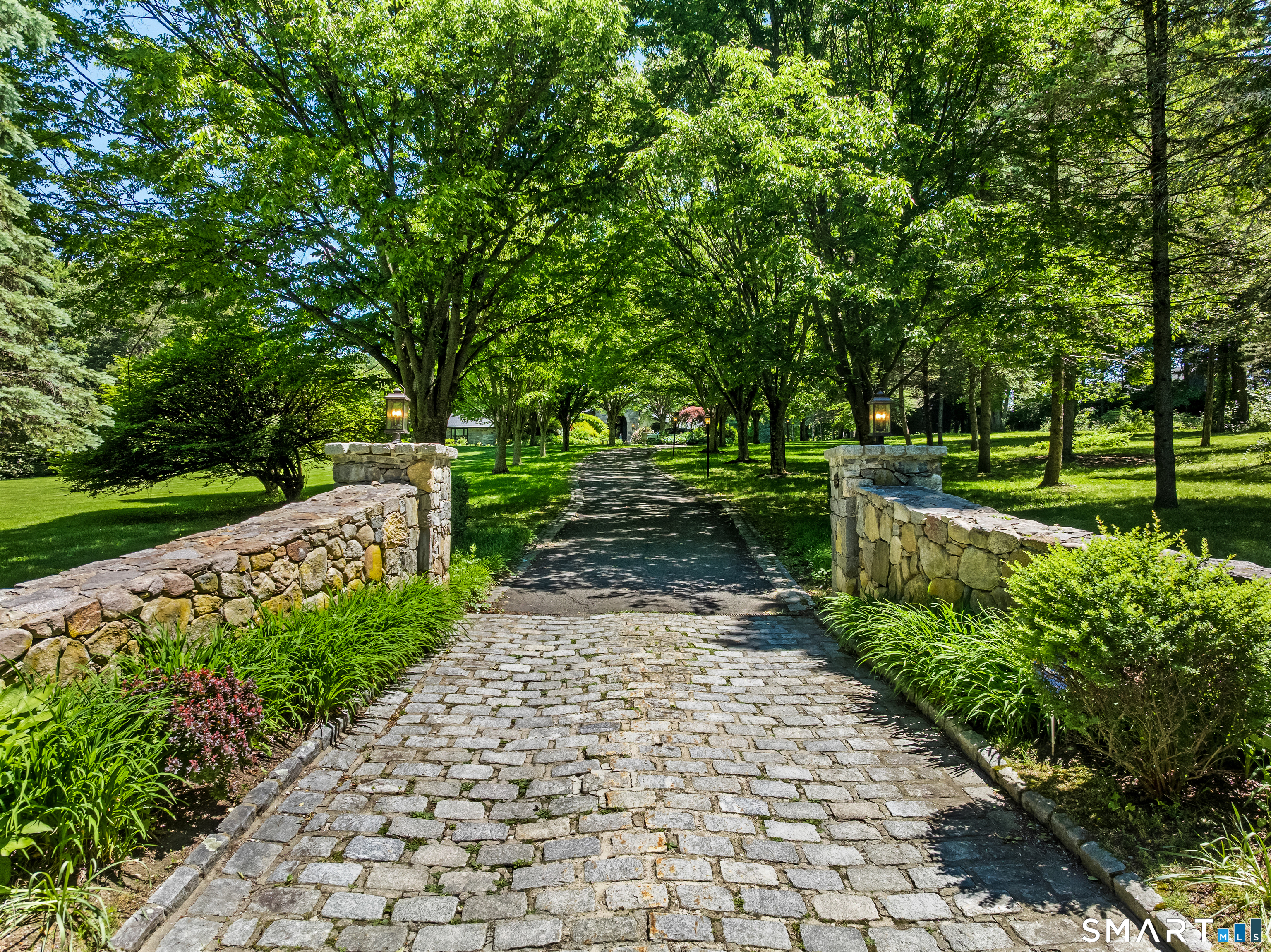 224 Wilson Road, Easton, CT 06612 | For Sale at $2,395,000