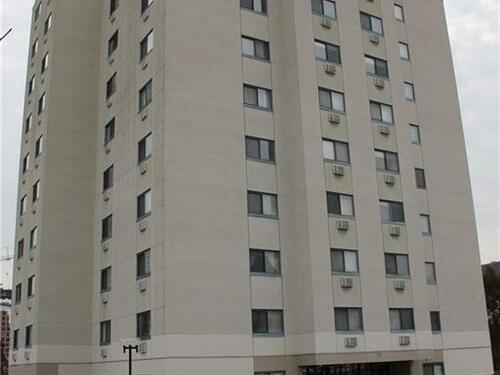  condo home for sale located at 51 Schuyler Avenue, 5a, Stamford, CT 06902