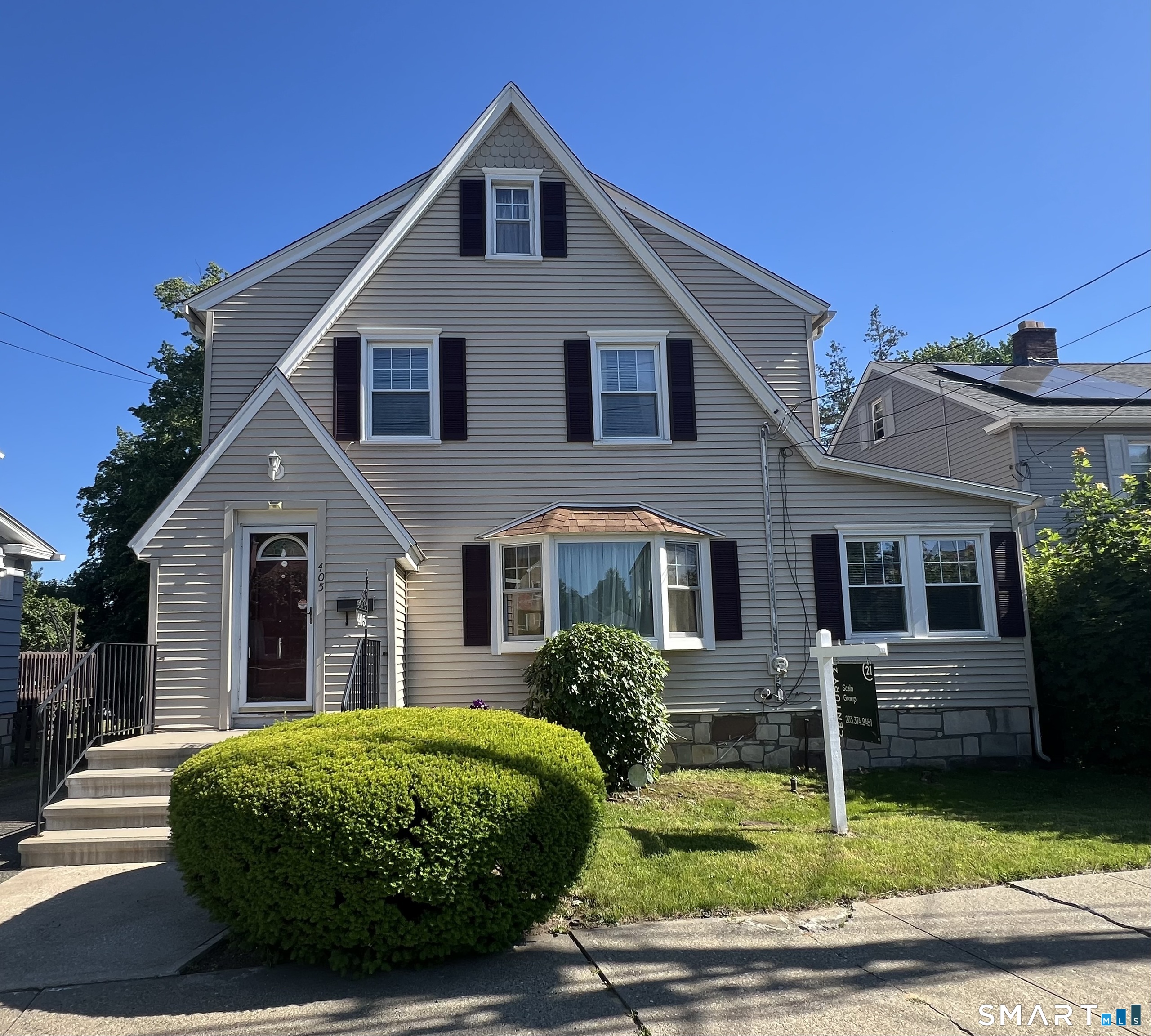 405 Westfield Avenue, Bridgeport, CT 06606 | For Sale at $455,000