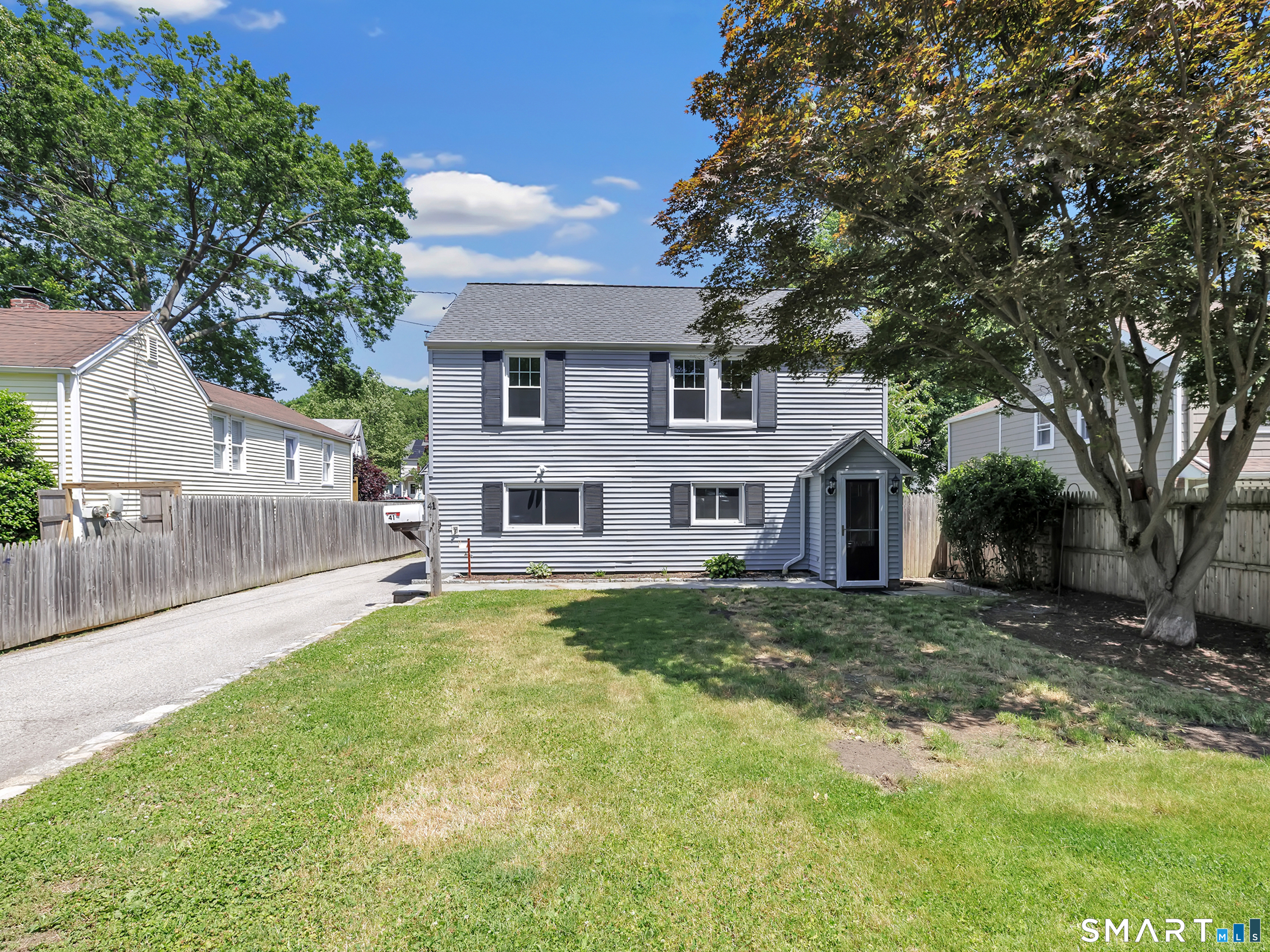 41 Frisbie Street, Stamford, CT 06906 | For Sale at $649,000