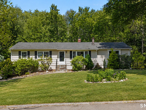  single family home for sale located at 7 Winthrop Drive, Shelton, CT 06484