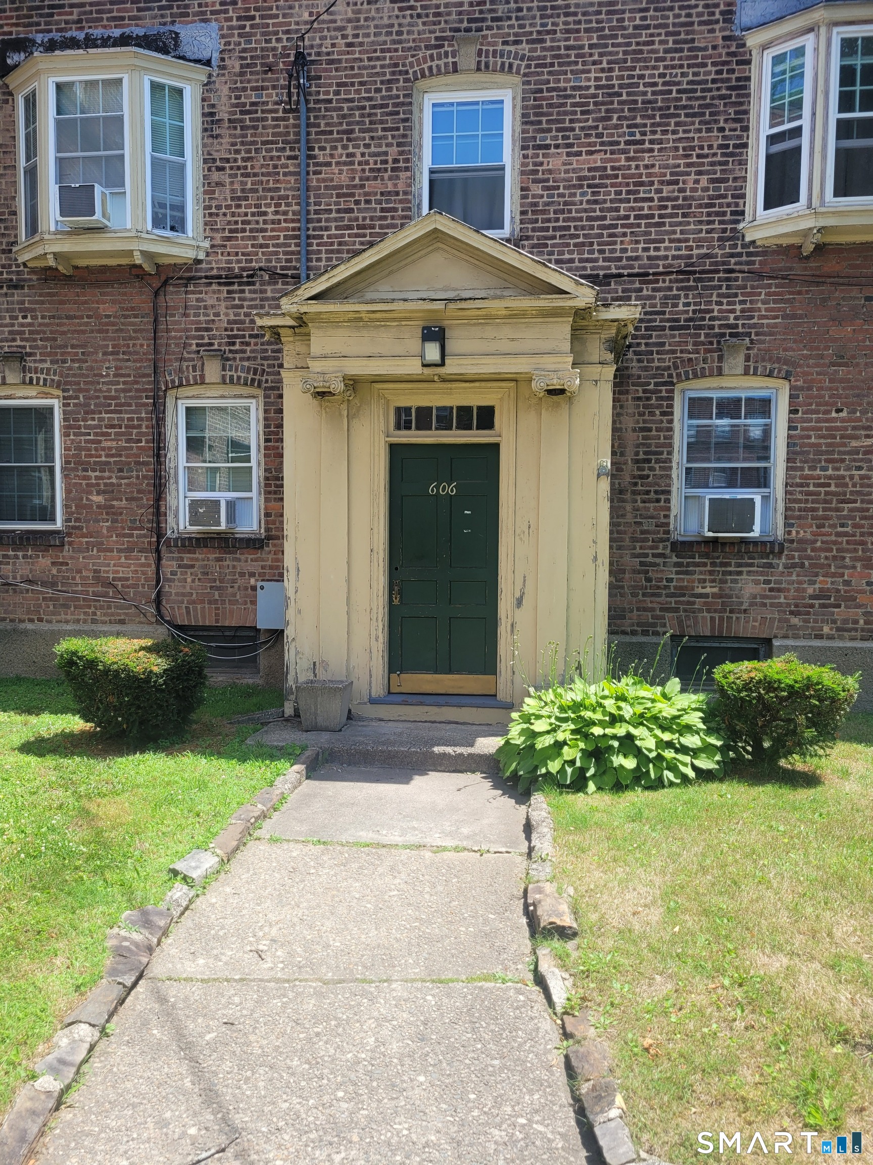 606 Wilmot Avenue, 4, Bridgeport, CT 06607 | For Sale at $65,000