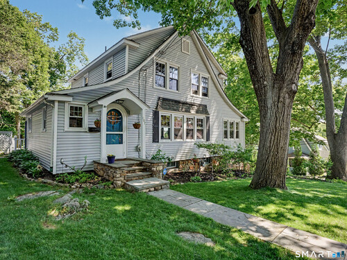  single family home for sale located at 107 Knapp Street, Stamford, CT 06907