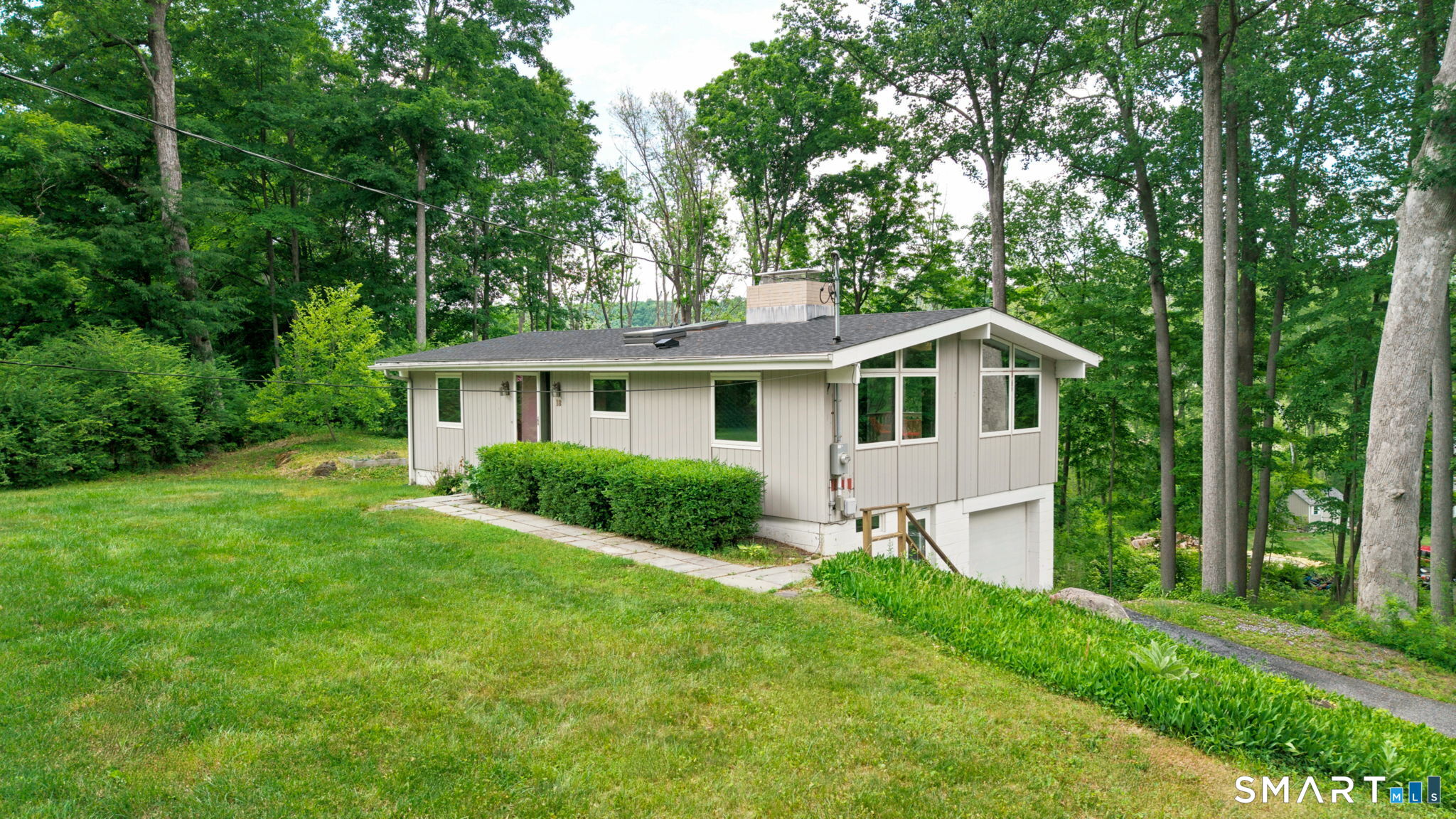 18 Craigmoor Road South, Ridgefield, CT 06877 | For Sale at $649,900