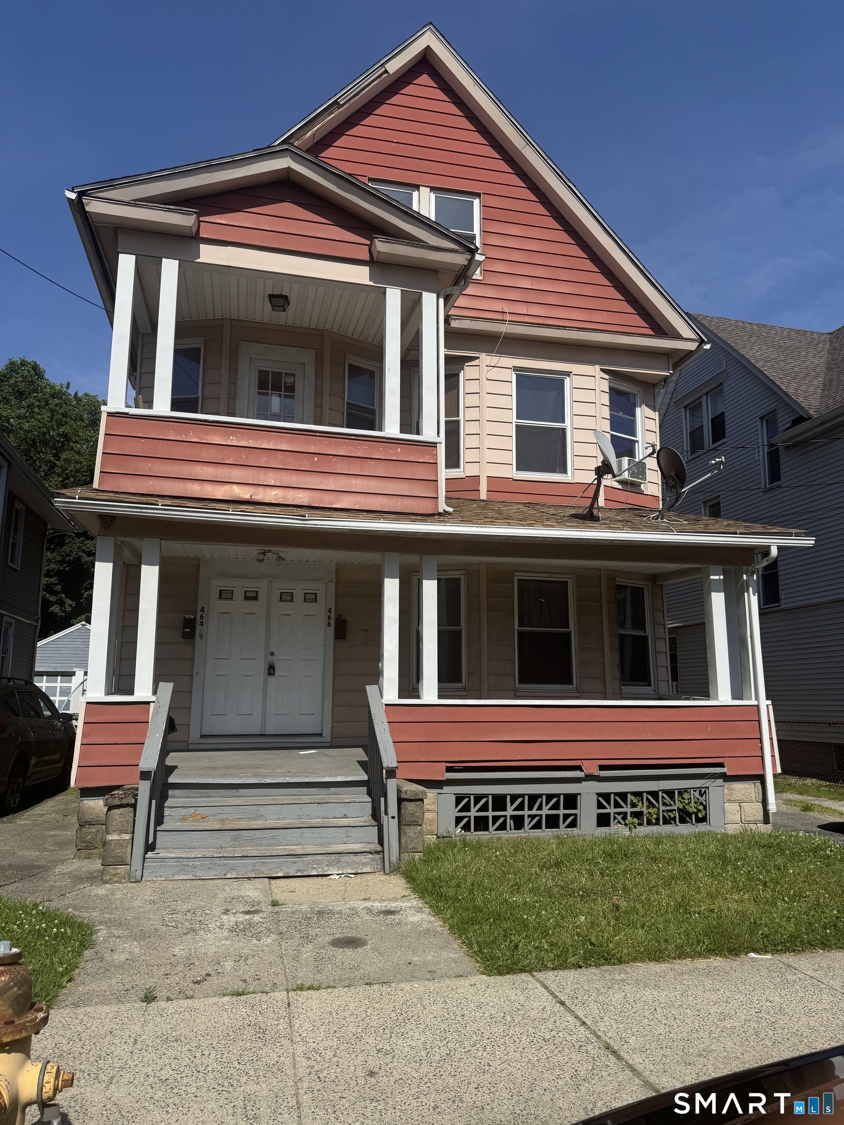 464-466 Wilmot Avenue, Bridgeport, CT 06607 | For Sale at $600,000
