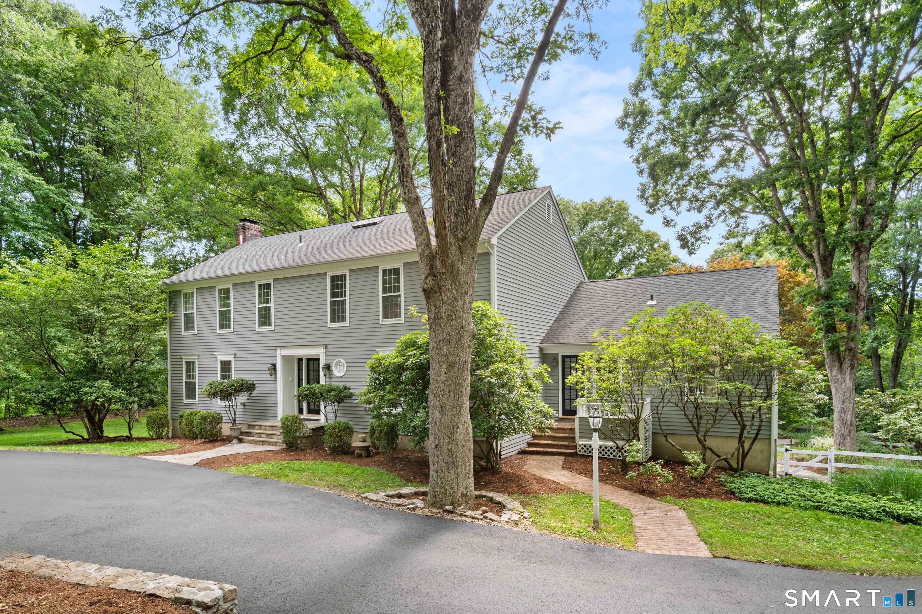 32 Silver Ridge Common, Weston, CT 06883 | For Sale at $1,750,000