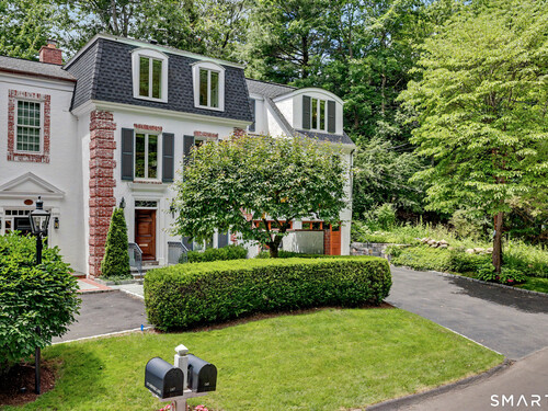  co-op home for sale located at 145 Oenoke Lane, New Canaan, CT 06840