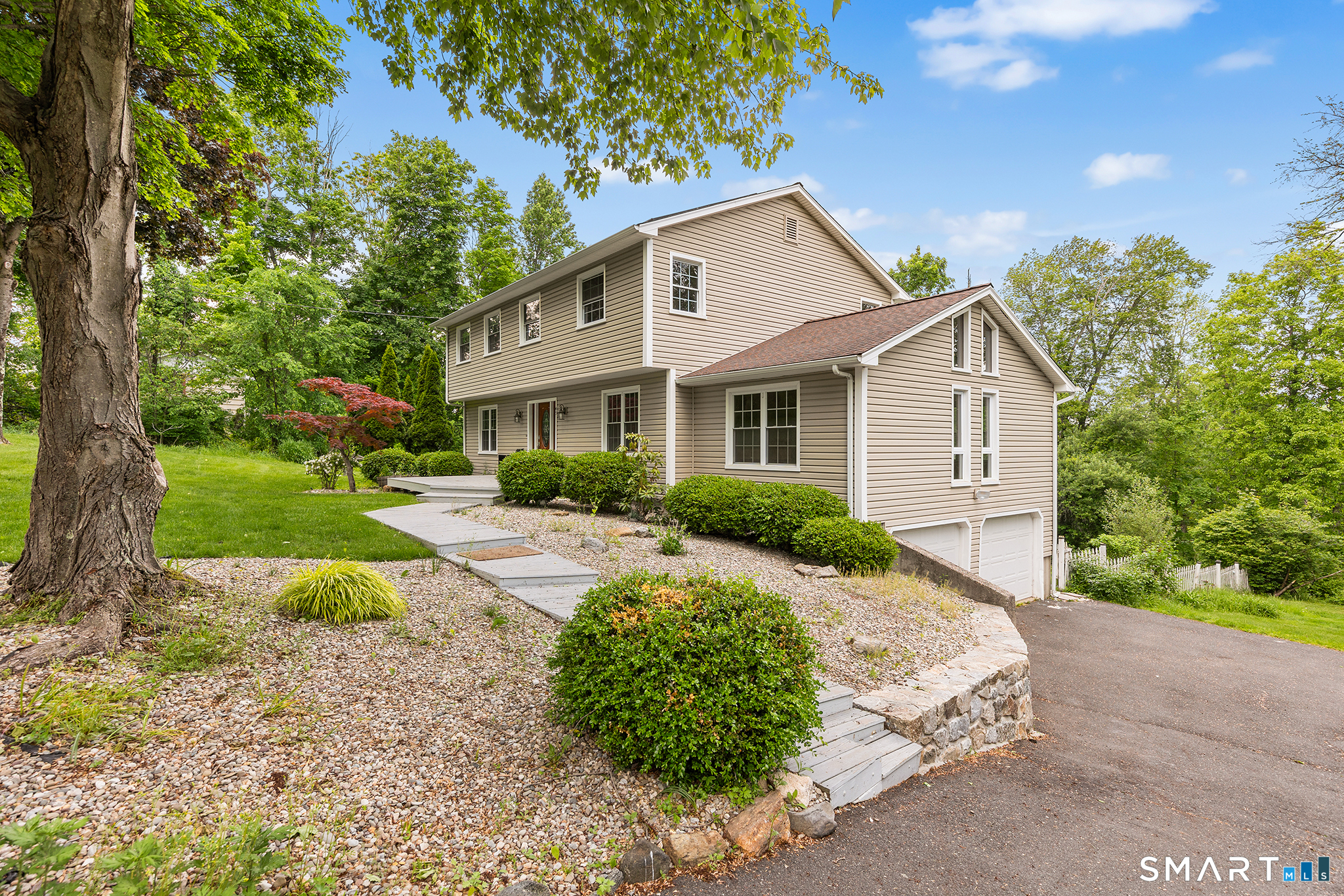 45 East Gate Road, Danbury, CT 06811 | For Sale at $650,000