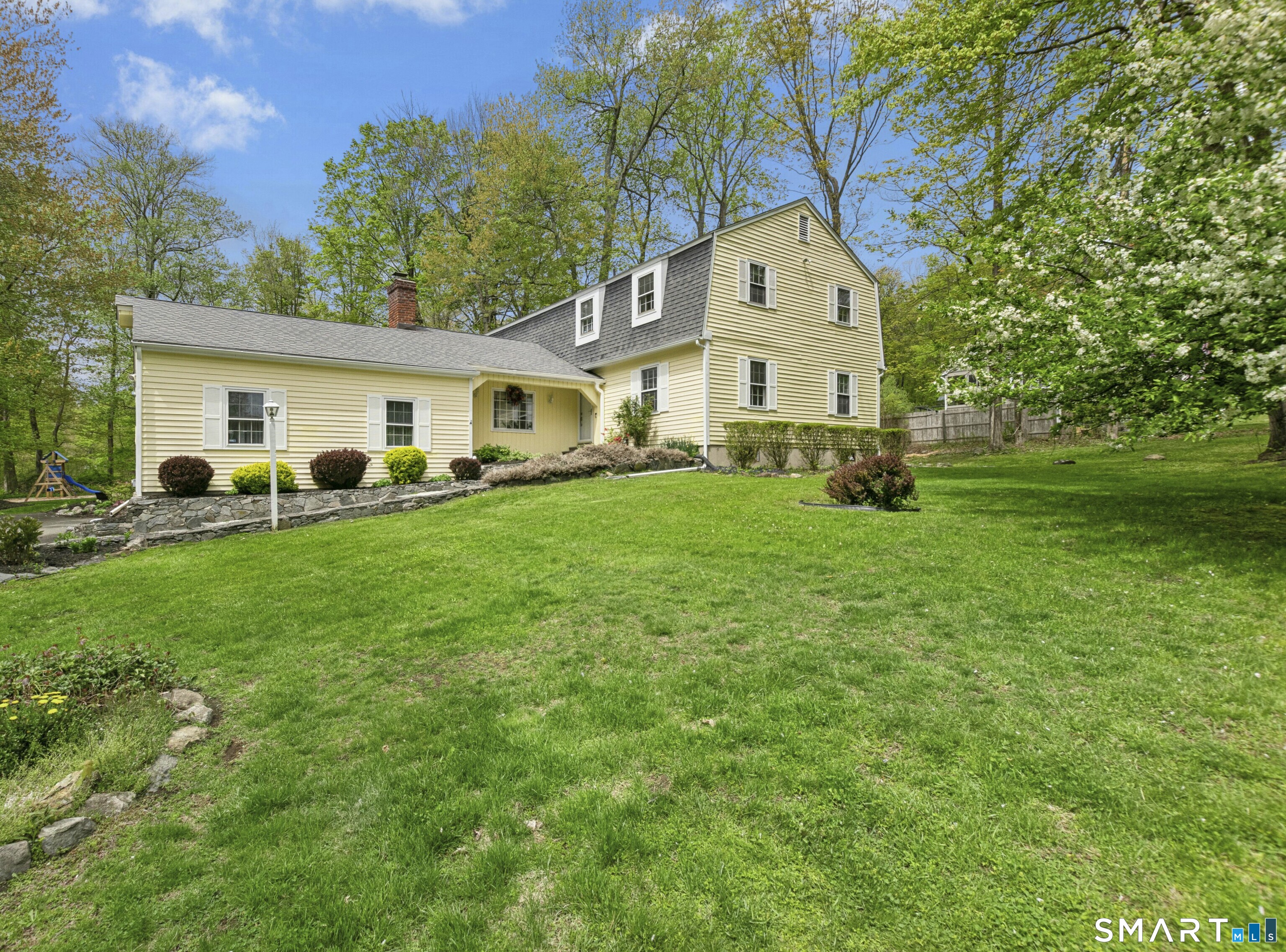 12 Heritage Drive, Danbury, CT 06811 | For Sale at $699,000