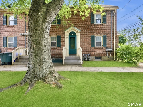  co-op home for sale located at 25 Little Street, Bridgeport, CT 06604