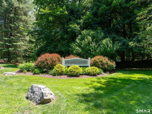  townhouse condo for sale located at 6 Barnes Road West, 6, Stamford, CT 06902