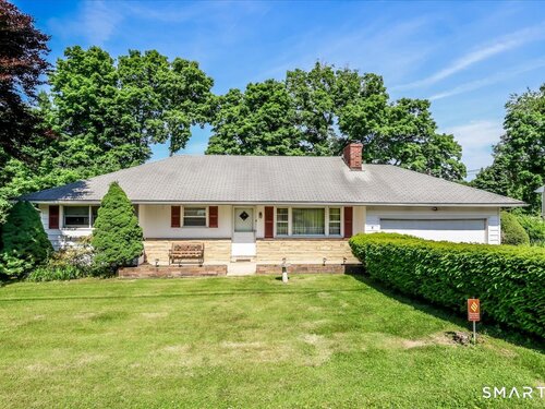  single family home for sale located at 9 Manning Street, New Fairfield, CT 06812