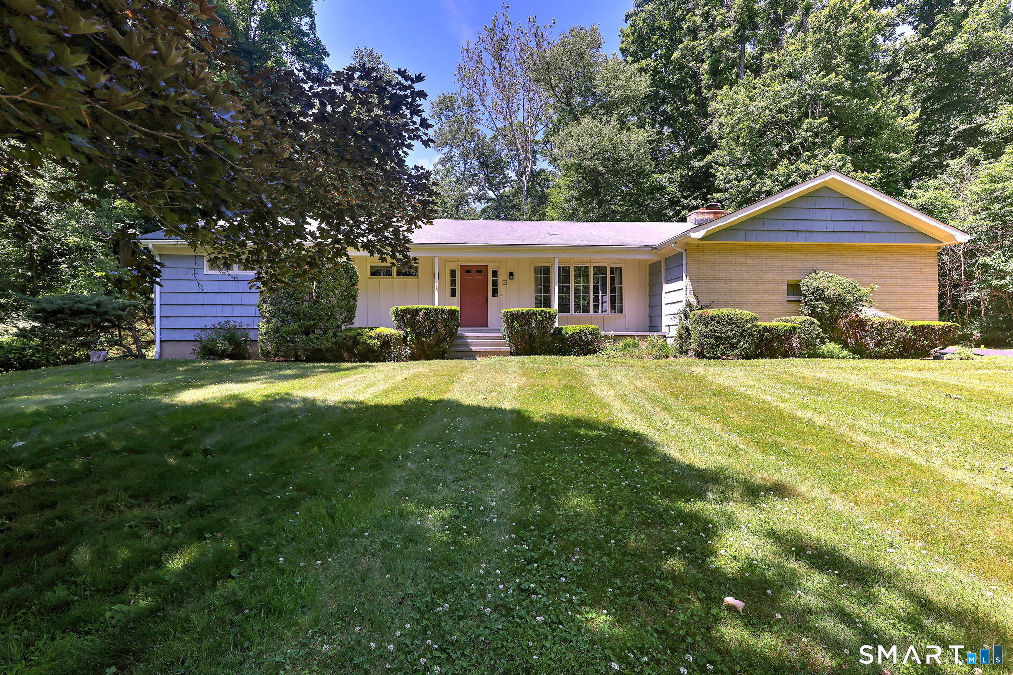 8 Mayflower Road, Norwalk, CT 06851 | For Sale at $849,900