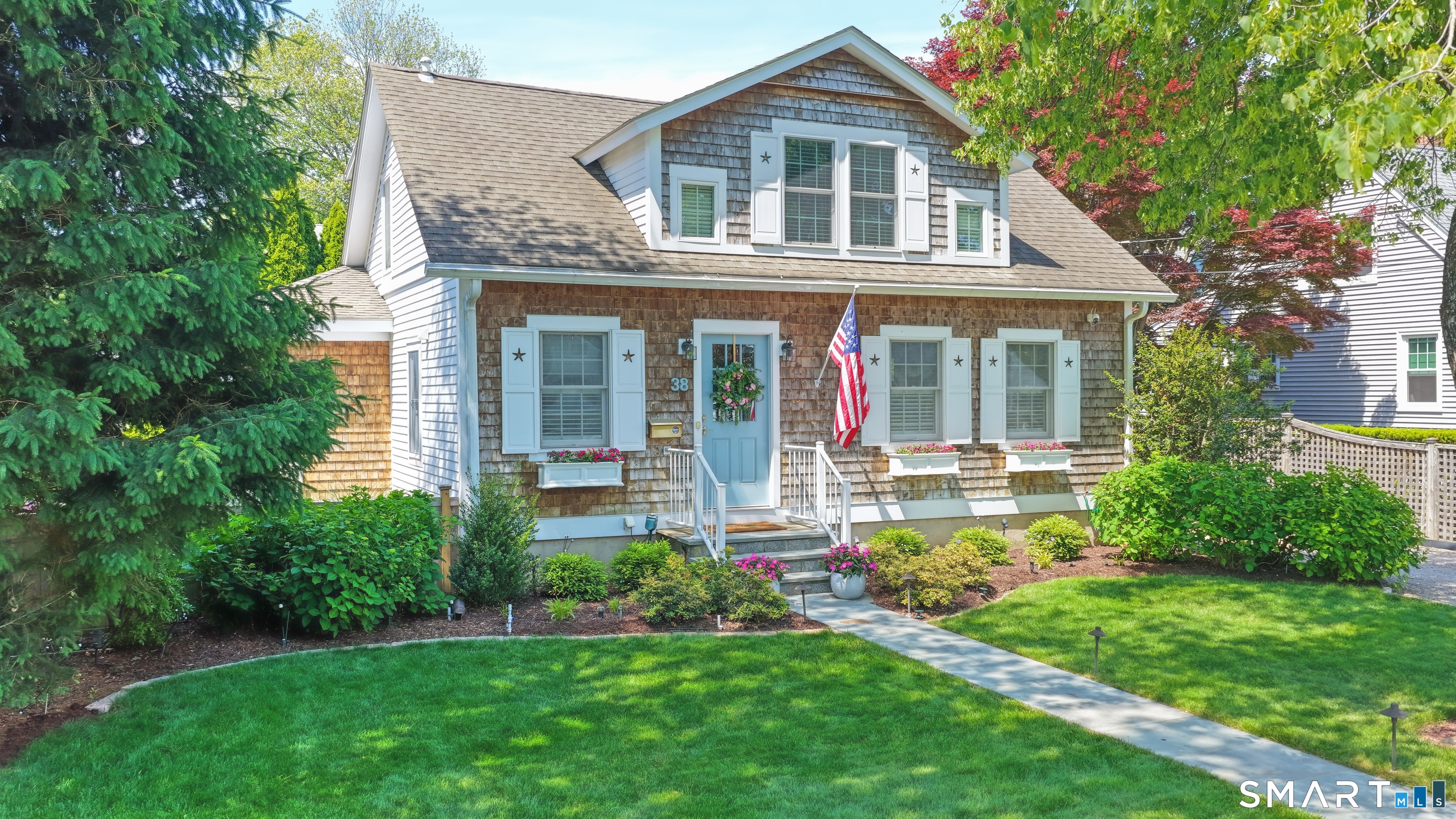 38 James Street, Fairfield, CT 06824 | For Sale at $1,299,000