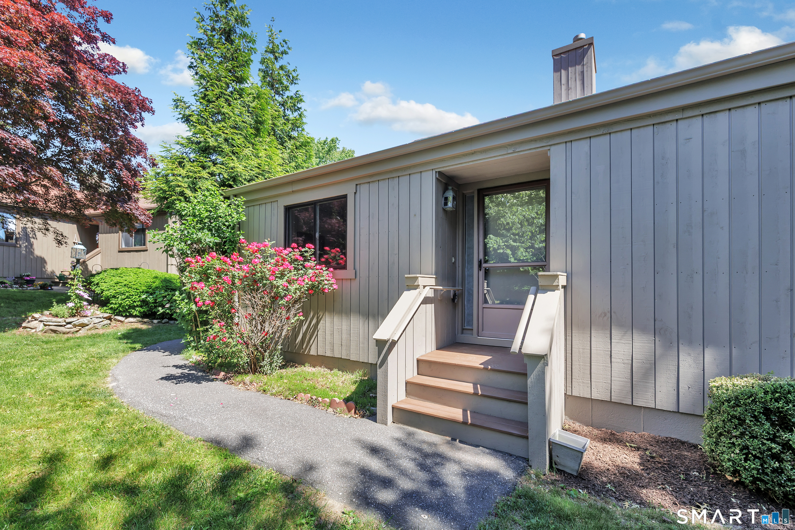 493 Pawnee Lane, b, Stratford, CT 06614 | For Sale at $425,000