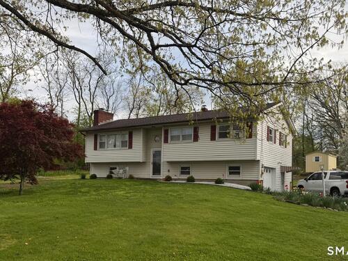  single family home for sale located at 7 Rogers Drive, Danbury, CT 06810