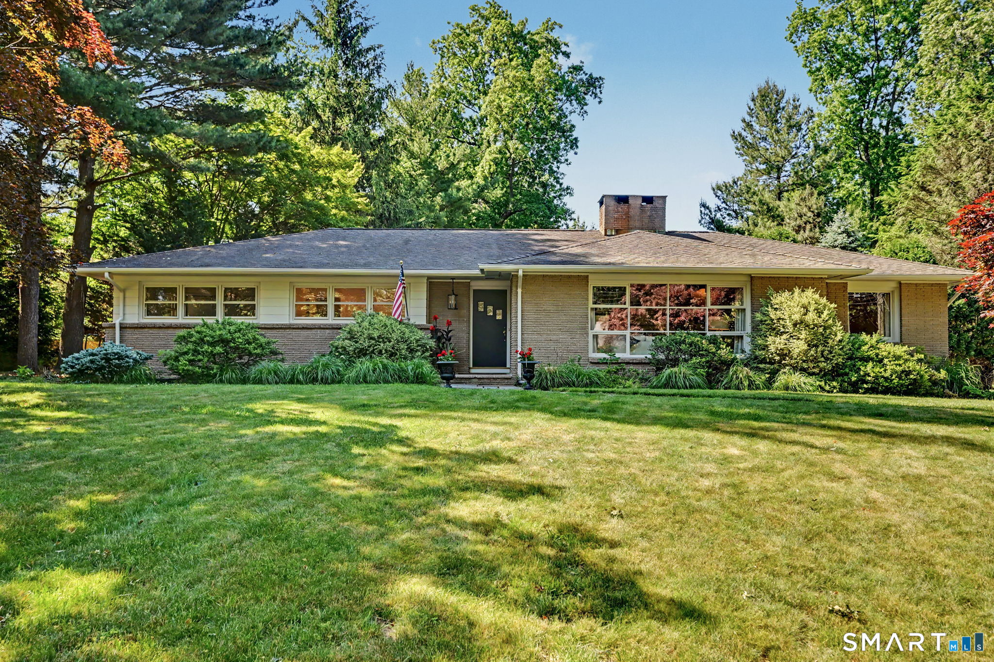 19 Crooked Trail, Norwalk, CT 06853 | For Sale at $1,495,000