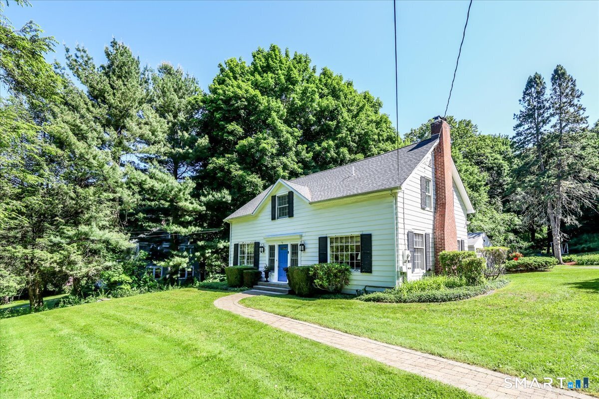 203 Whisconier Road, Brookfield, CT 06804 | For Sale at $639,000