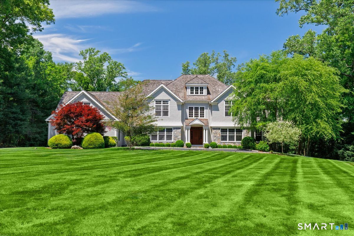 25 Adams Lane, New Canaan, CT 06840 | For Sale at $5,195,000