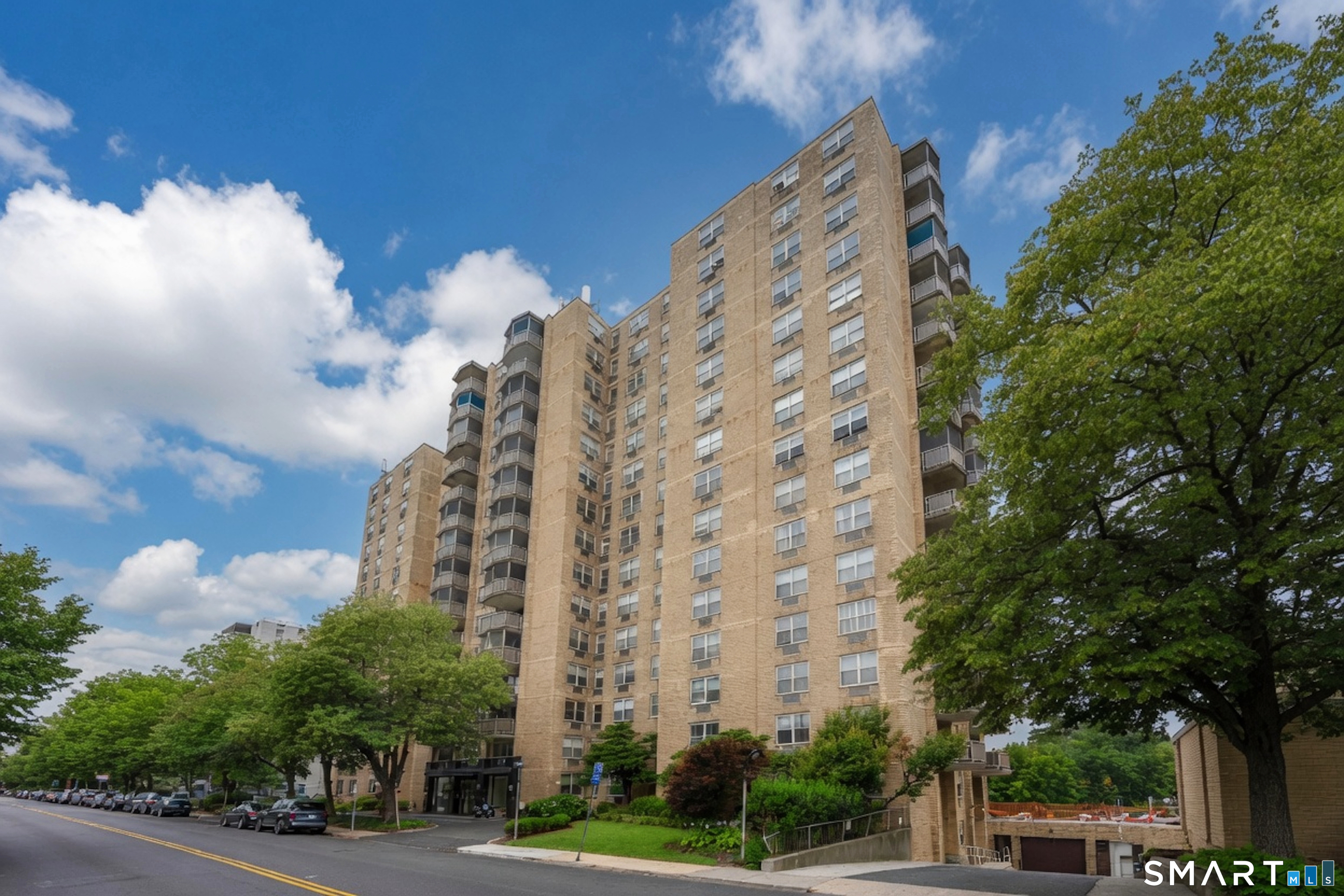 50 Glenbrook Road, 8h, Stamford, CT 06902 | For Sale at $399,000