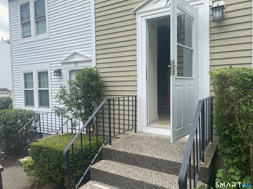  townhouse condo for sale located at 97-99 Park Avenue, 72, Danbury, CT 06810