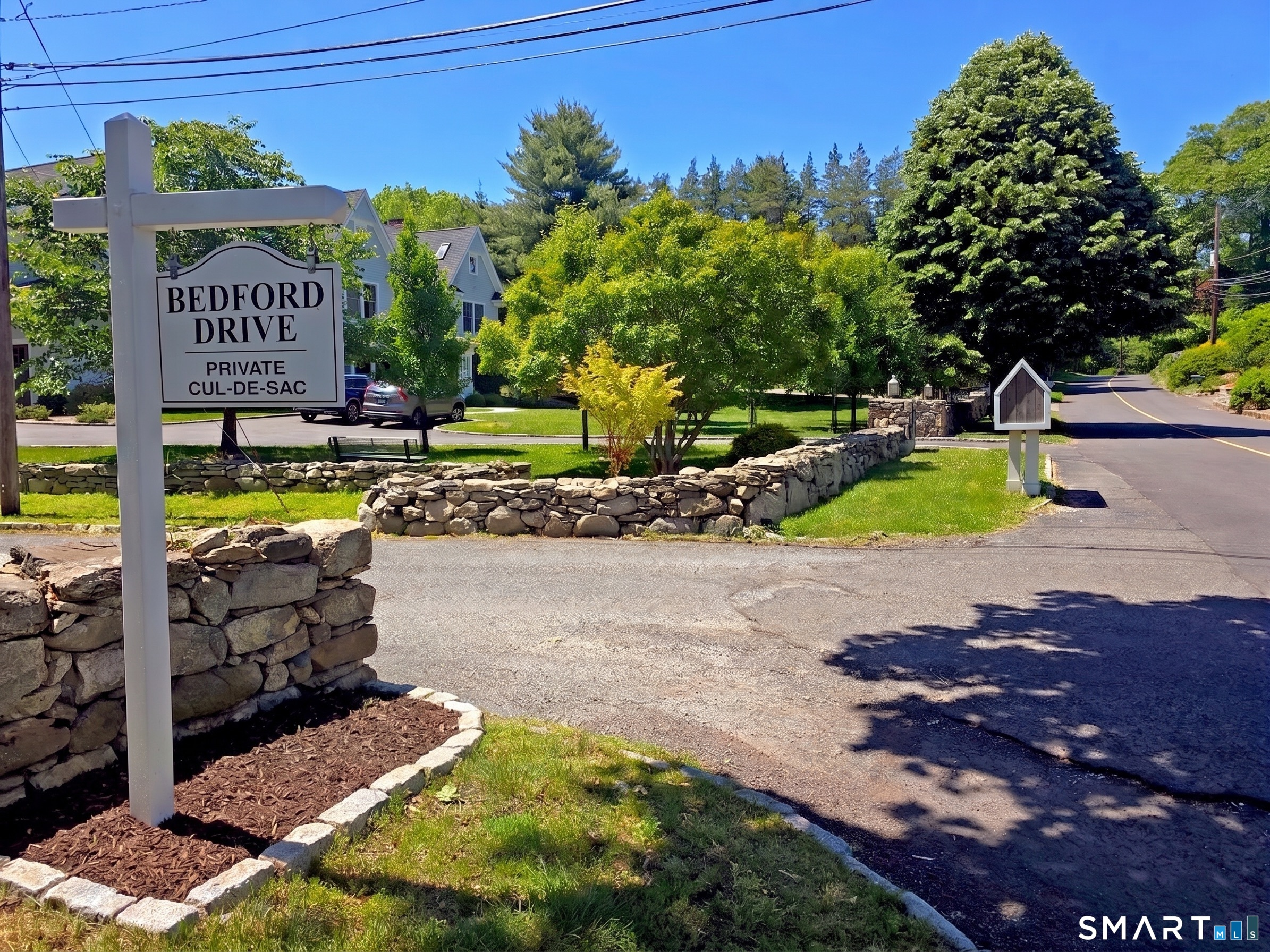 7 Bedford Drive, Westport, CT 06880 | Sold at $1,475,000