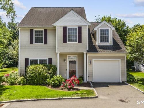  condo home for sale located at 78 Village Court, 78, Wilton, CT 06897