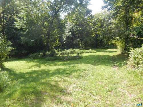  single family home for sale located at 128 Toddy Hill Road, Newtown, CT 06482