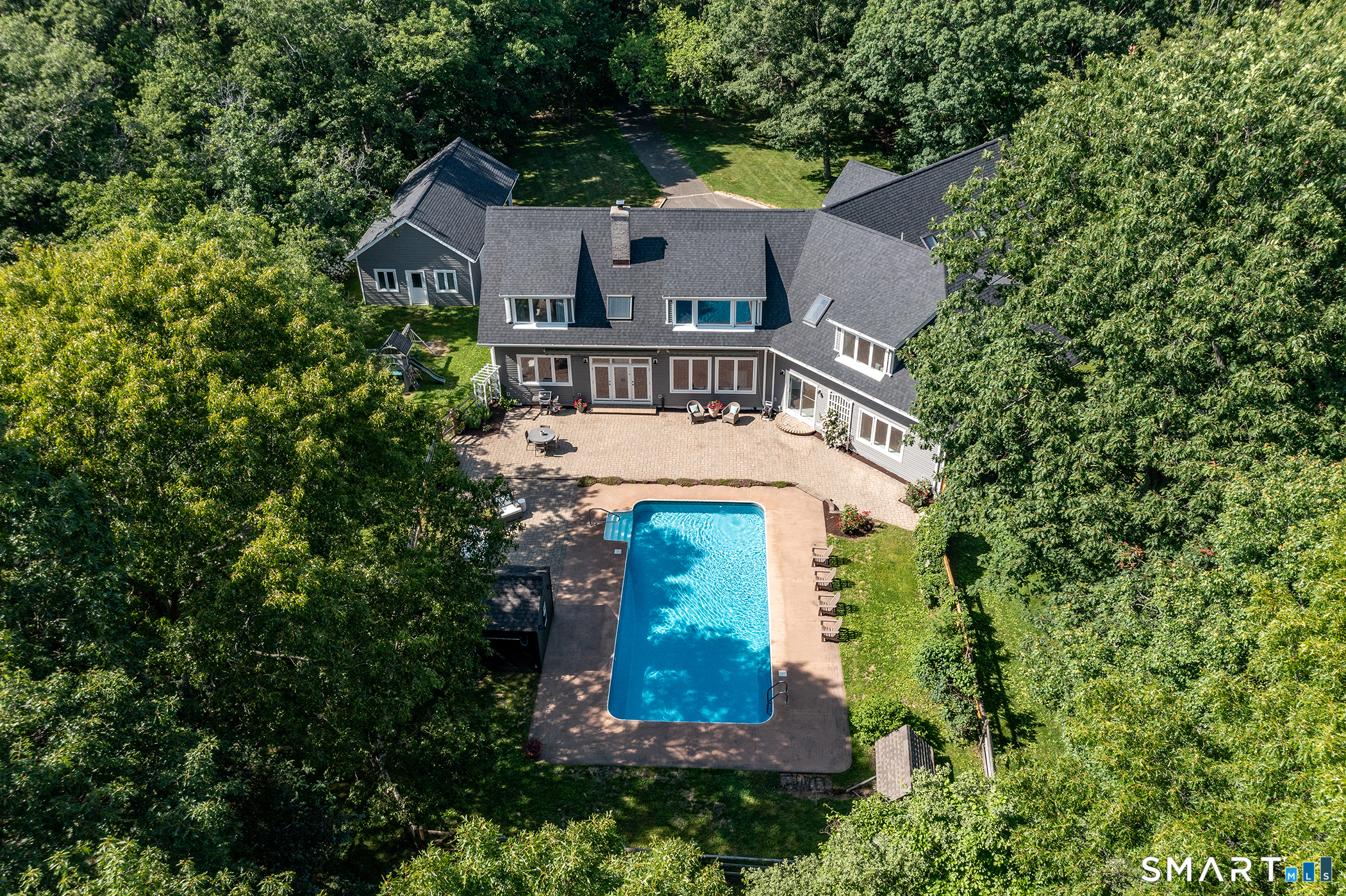 28 Drewbarrie Lane, Easton, CT 06612 | For Sale at $1,275,000