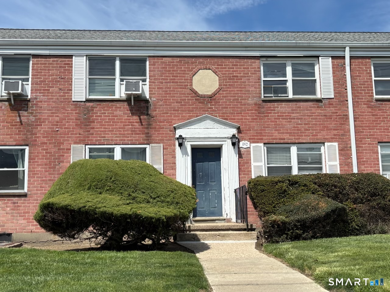 182 Seaton Road, 4, Stamford, CT 06902 | For Sale at $309,000