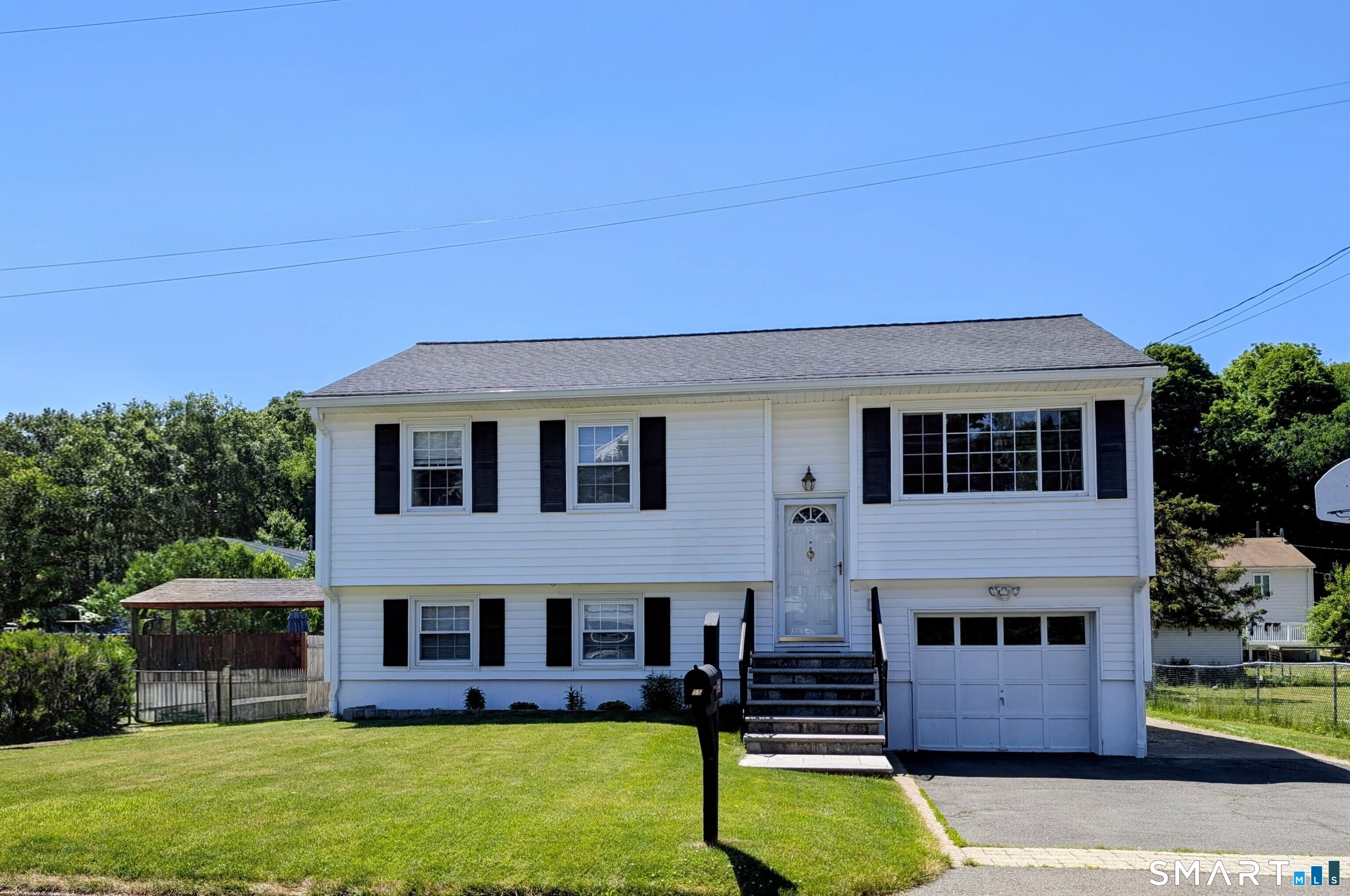 55 Sleepy Hollow Drive, Danbury, CT 06810 | For Sale at $469,900
