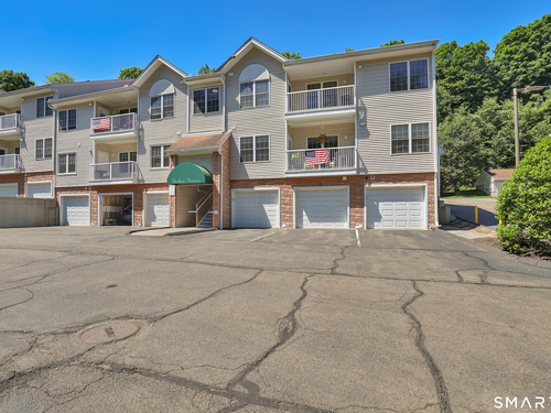  condo home for sale located at 12215 Arganese Place, 12215, Trumbull, CT 06611
