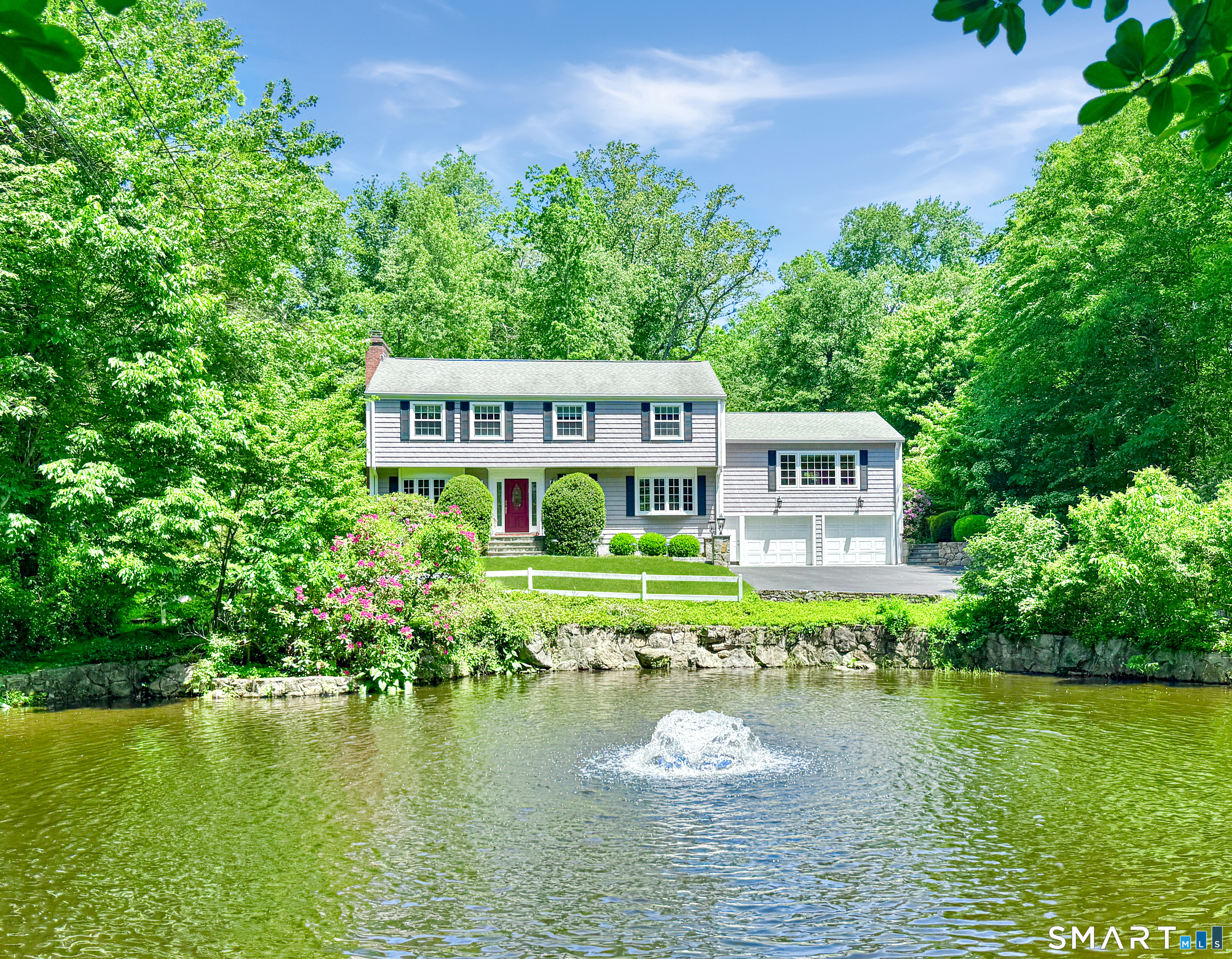 43 Laurel Ledge Road, Stamford, CT 06903 | For Sale at $1,499,000