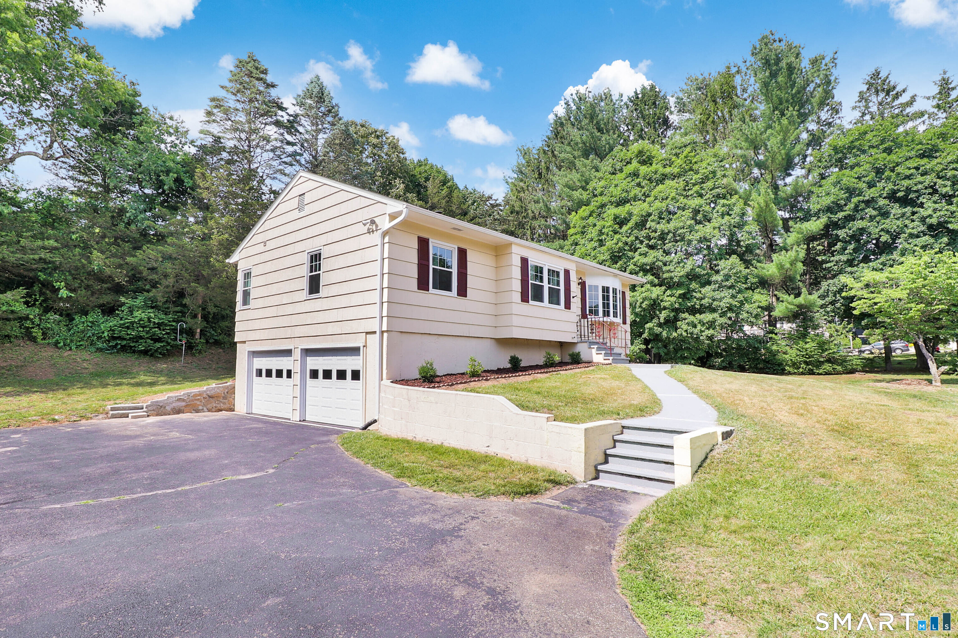 4 Cherry Heights Terrace, Newtown, CT 06482 | For Sale at $439,900