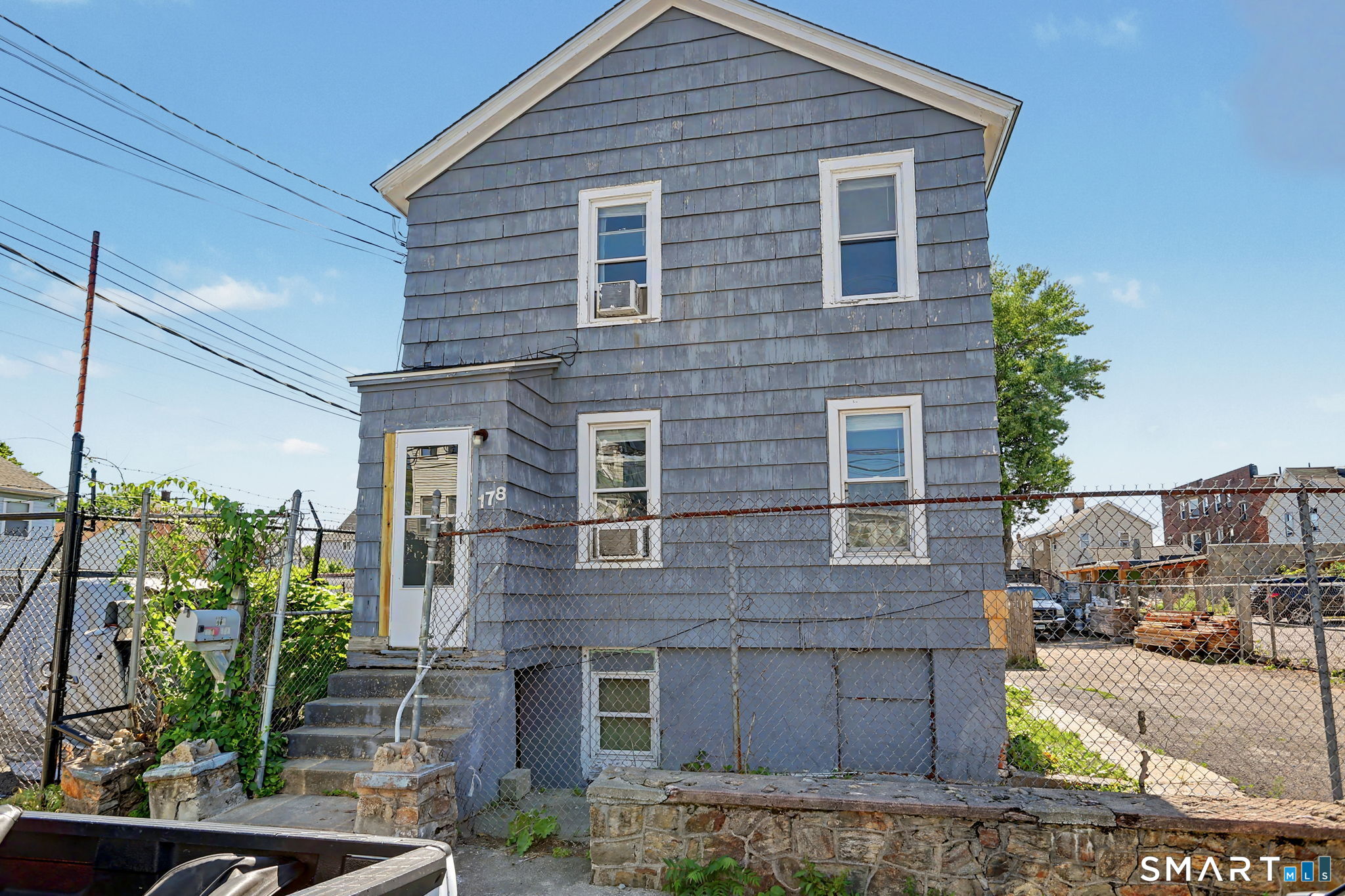 178 Linen Avenue, Bridgeport, CT 06604 | For Sale at $299,000