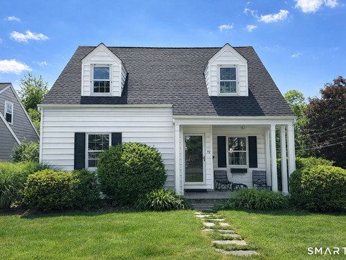  single family home for sale located at 10 Ludlow Manor, Norwalk, CT 06855