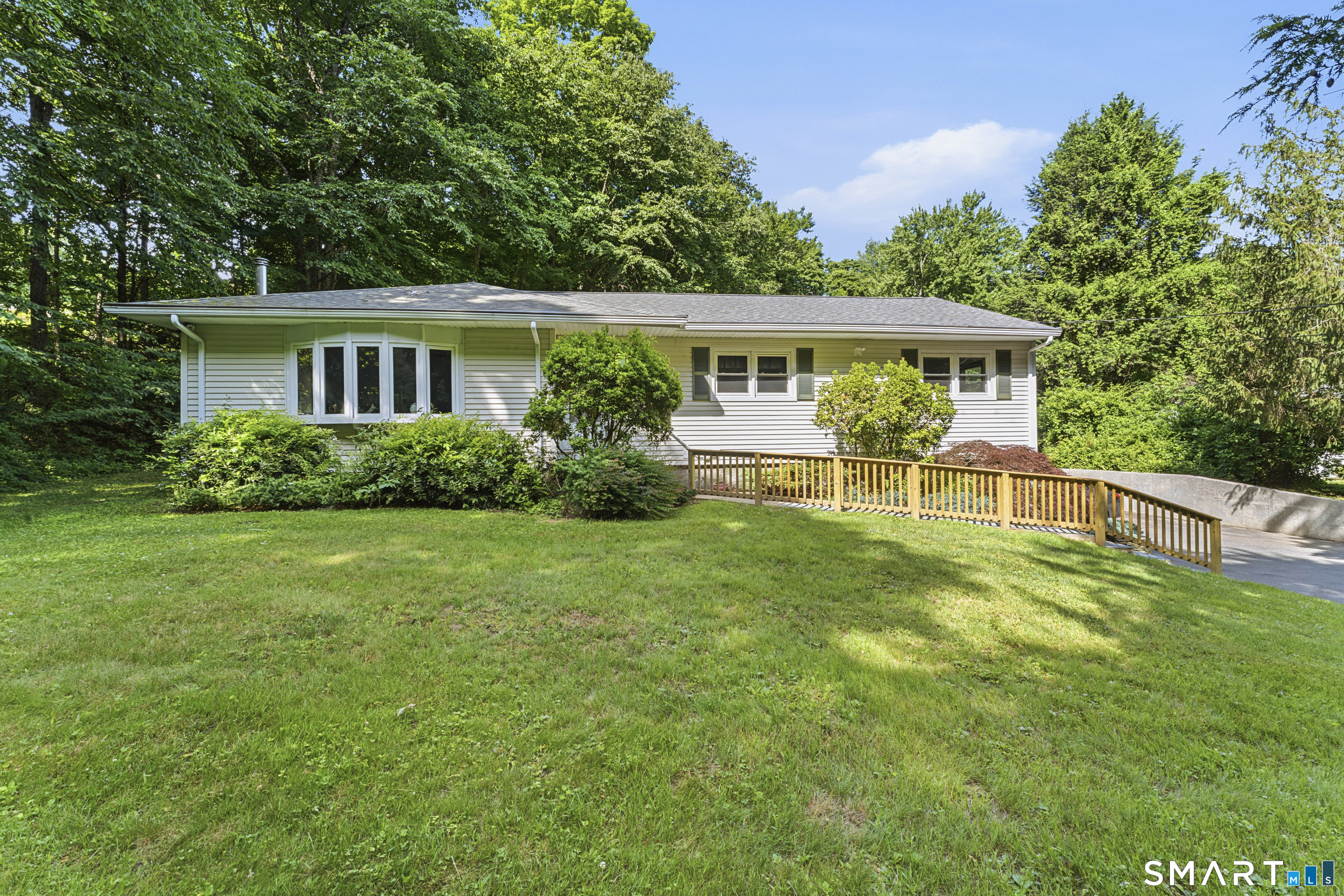 14 Saw Mill Road, Newtown, CT 06470 | For Sale at $470,000