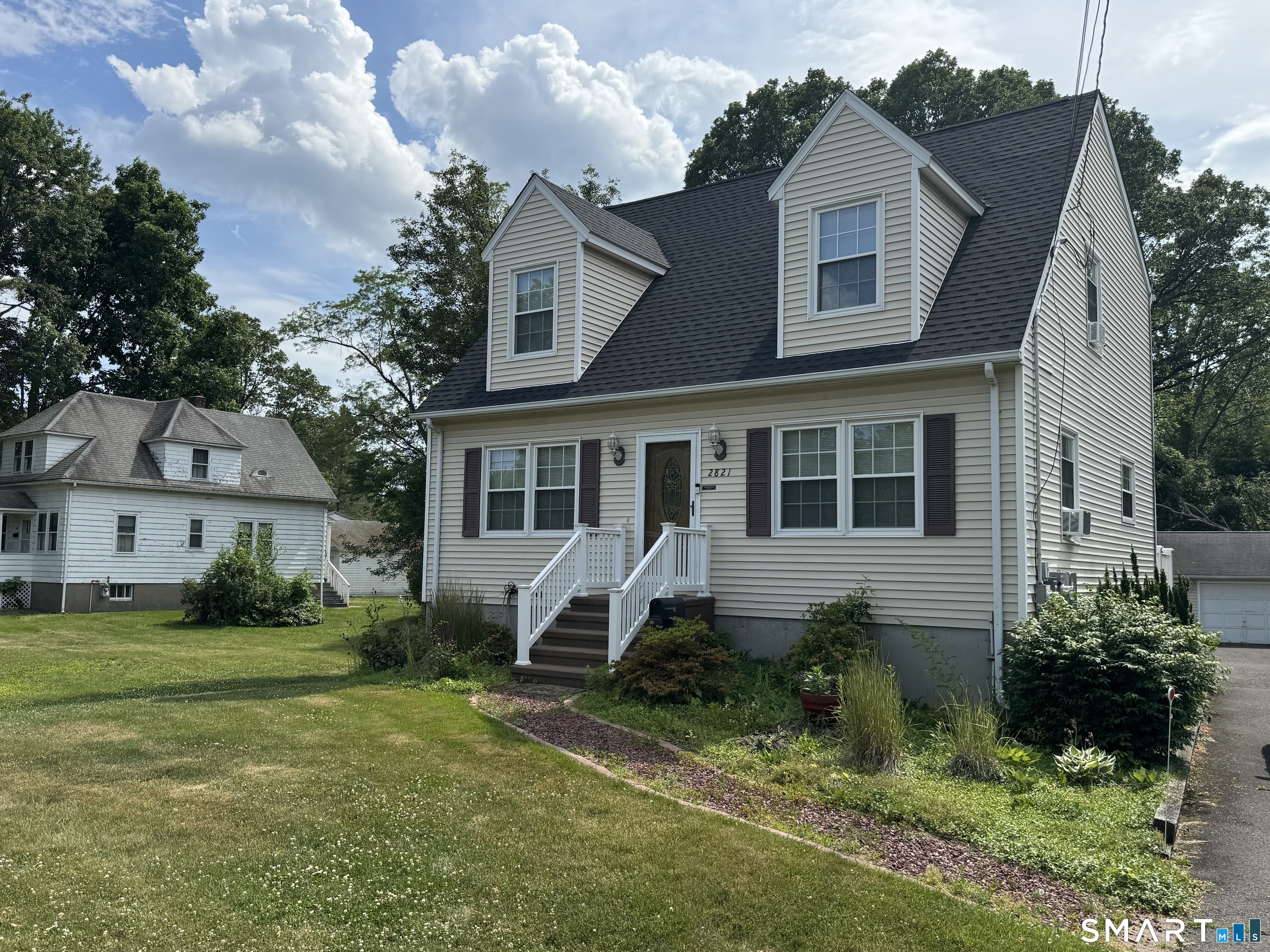 2821 Broadbridge Avenue, Stratford, CT 06614 | For Sale at $525,000