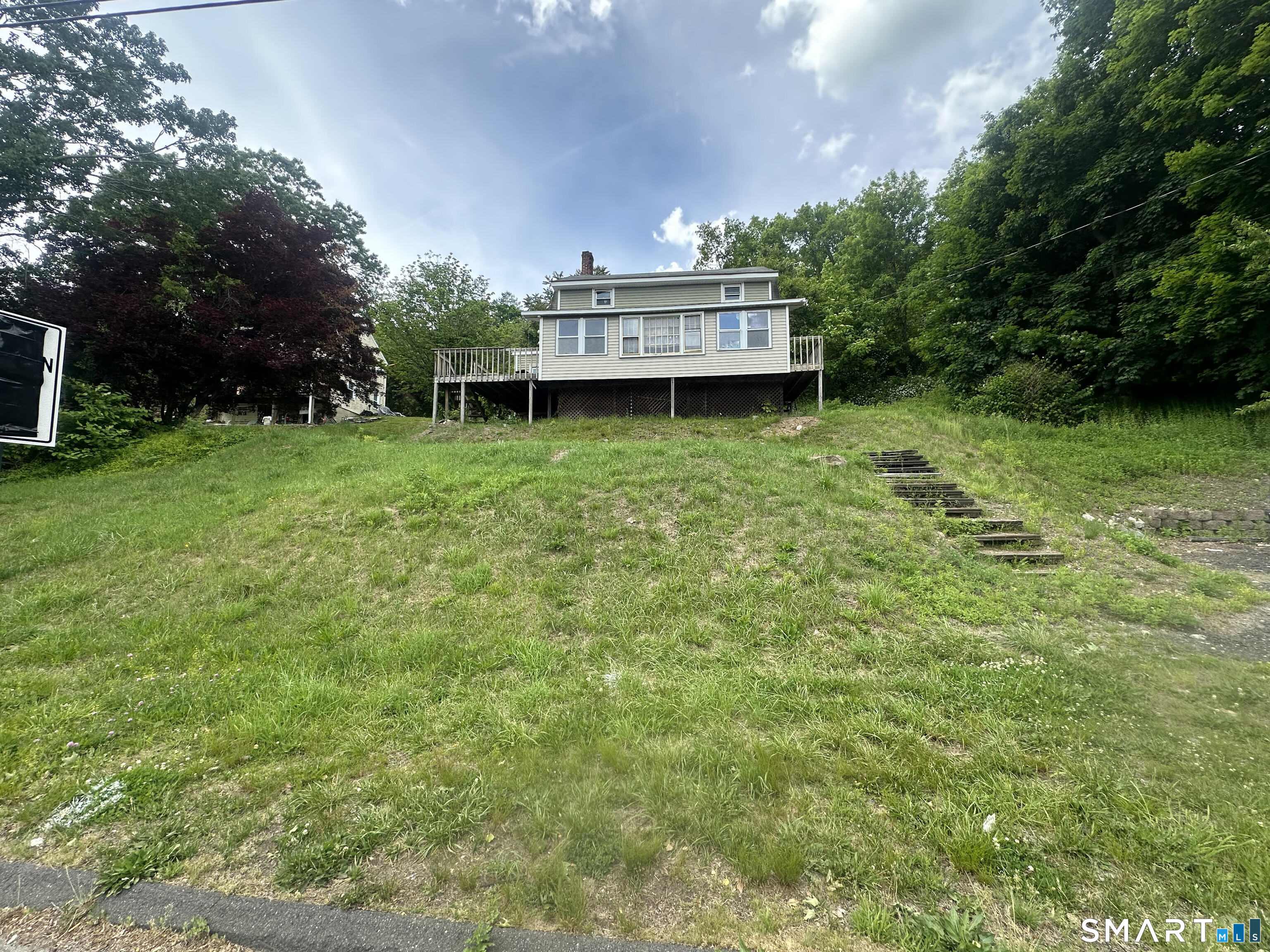 571 River Road, Shelton, CT 06484 | For Sale at $399,900